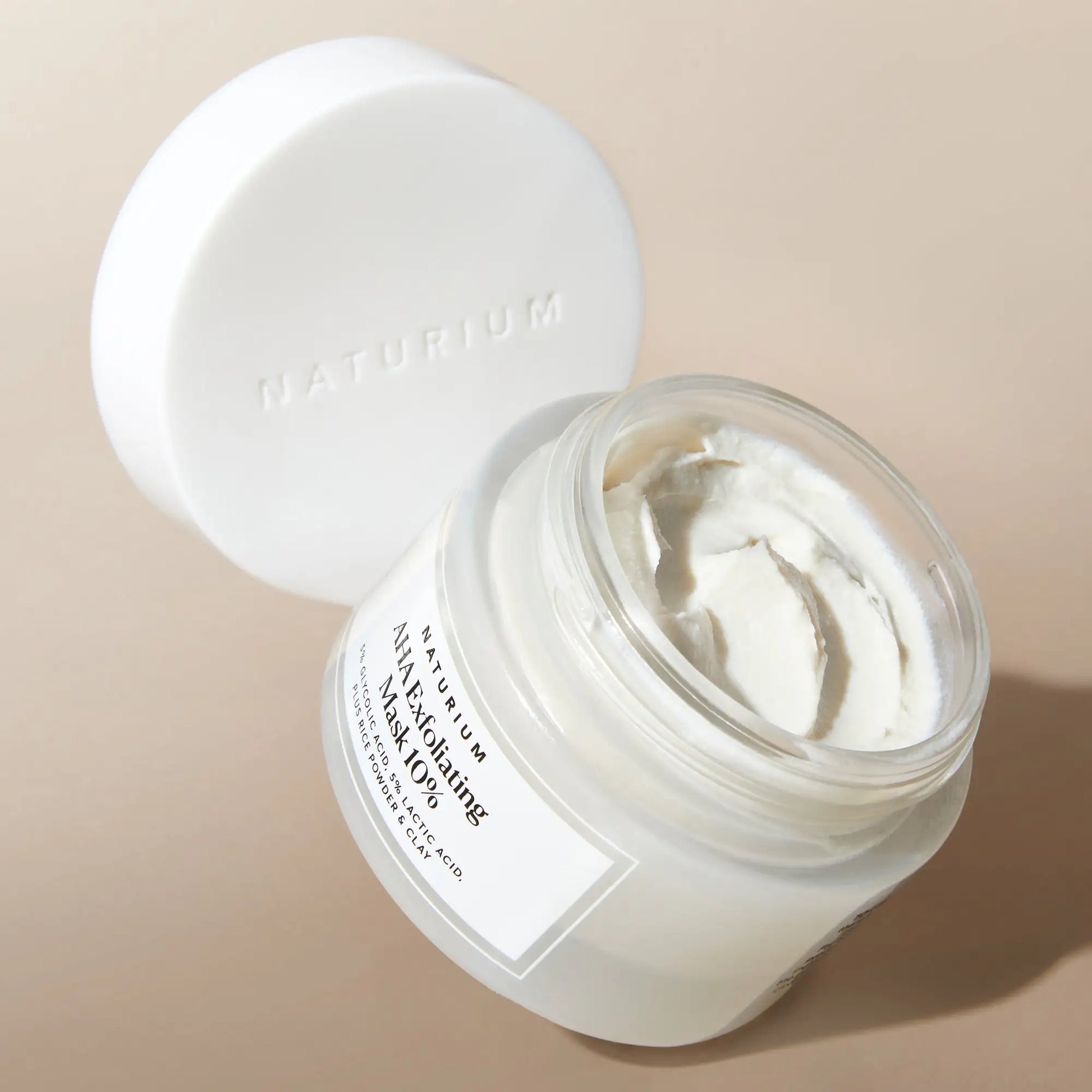aha-exfoliating-mask-10-m8 AHAmask_0957-crop.webp