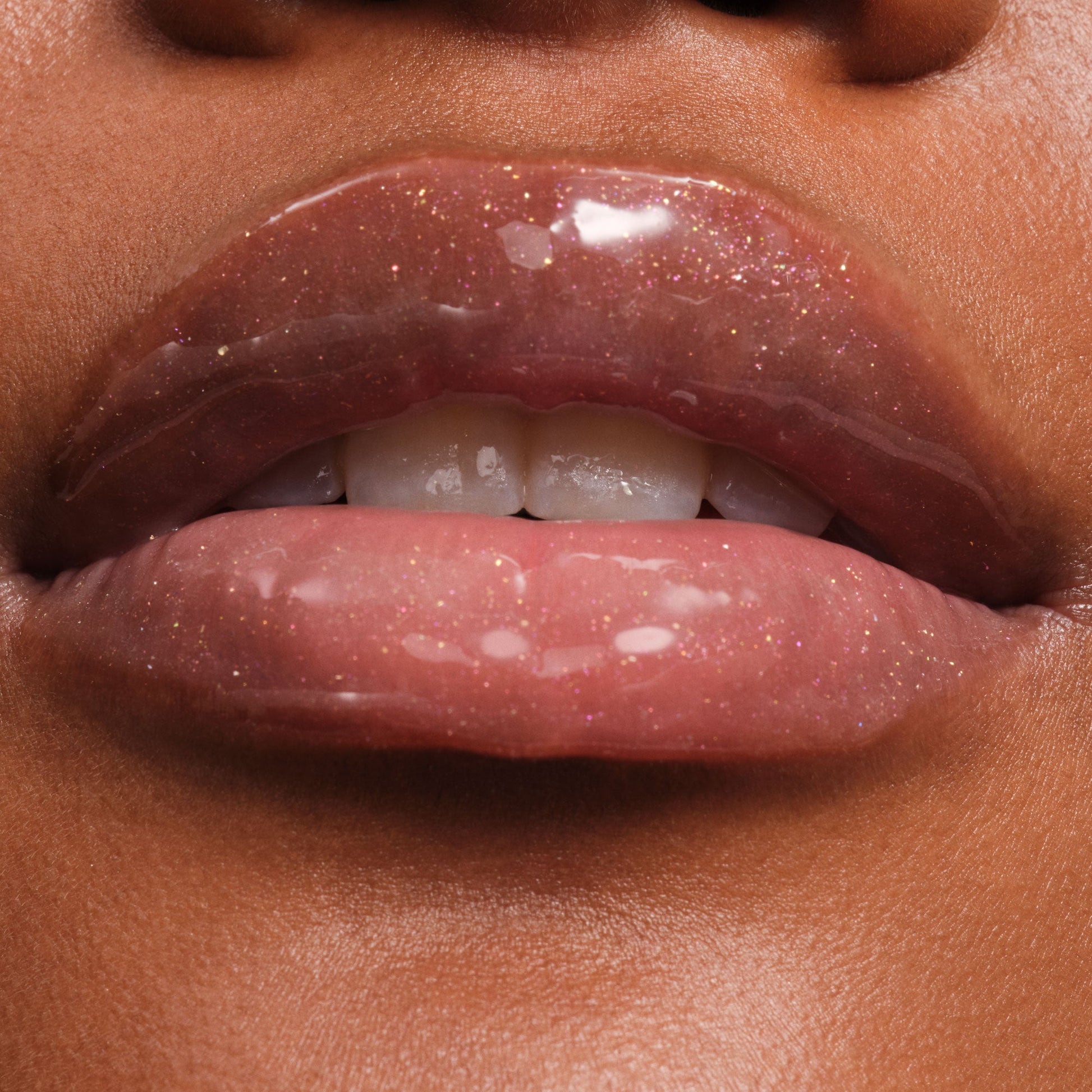 phyto-glow-lip-balm-shimmer-stardust-v5 NATR-10131-Phyto-Glow-Lip-Hover-Stardust.jpg