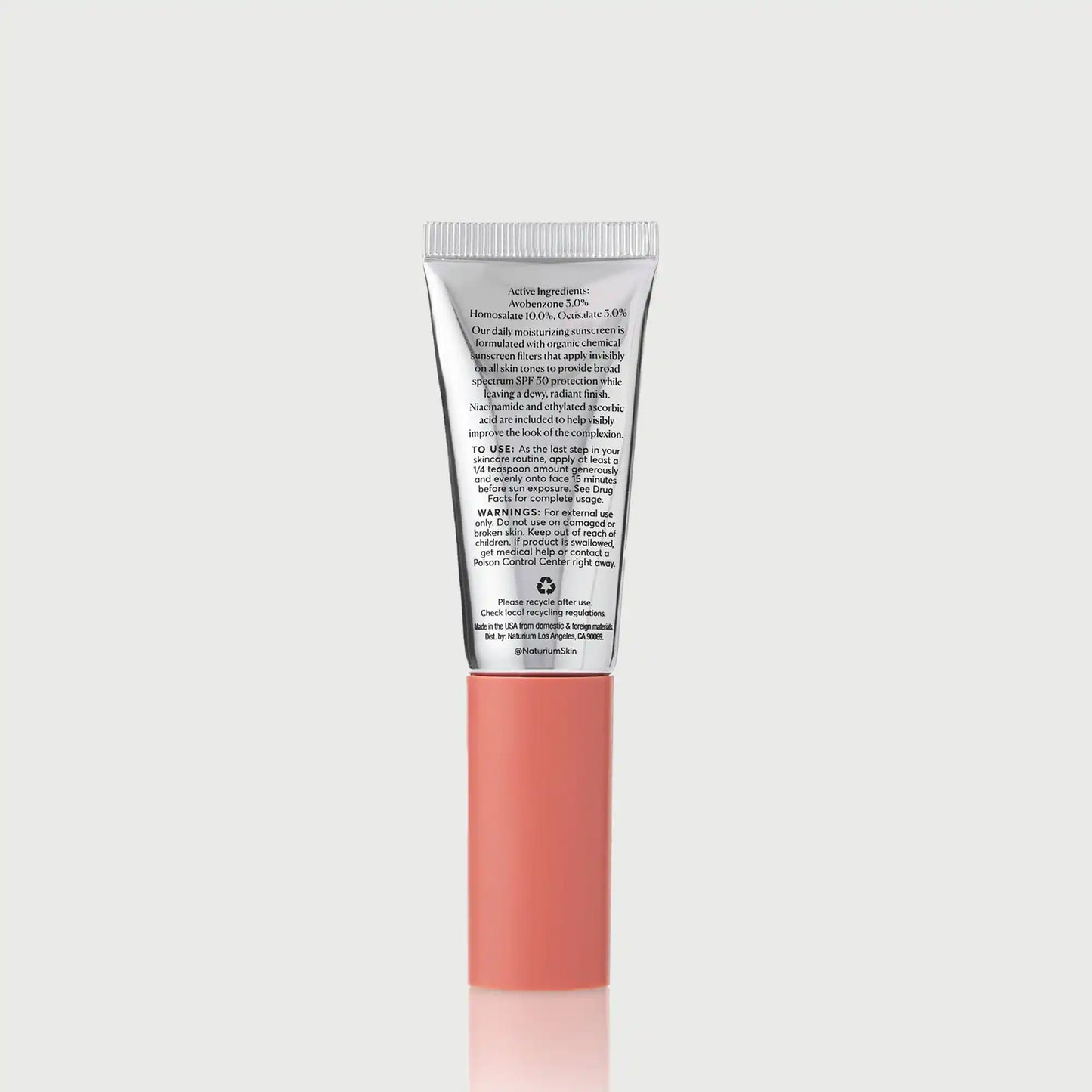 dew-glow-moisturizer-spf-50-travel-size-y9 NATR-10157_Dew-Glow-Moisturizer-SPF-50-Mini_back_capon_bonebkgd_d7cb9bbb-e294-42e2-8d5a-28c73c09b5b5.webp