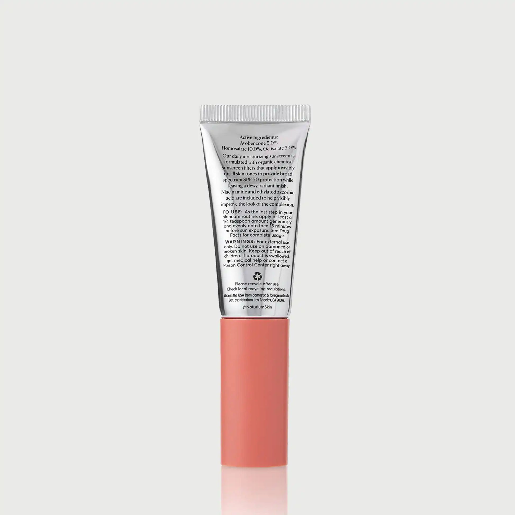 dew-glow-moisturizer-spf-50-travel-size-y9 NATR-10157_Dew-Glow-Moisturizer-SPF-50-Mini_back_capon_bonebkgd_d7cb9bbb-e294-42e2-8d5a-28c73c09b5b5.webp