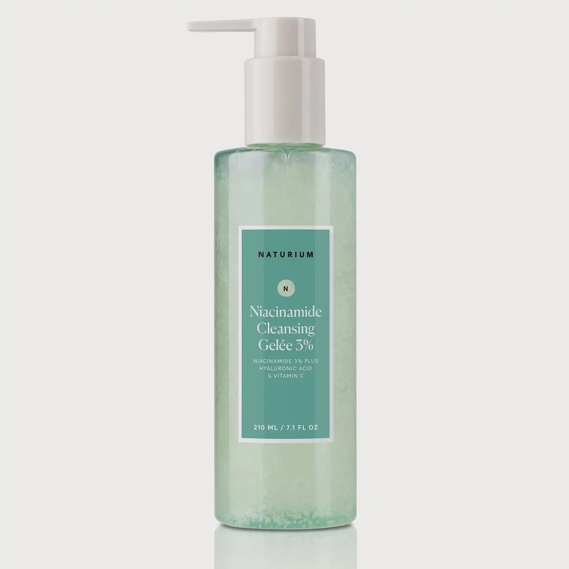 niacinamide-cleansing-gelee-3-c7 NATRM_Ecomm_Niacinamide-Cleansing-Gelee_Front.webp