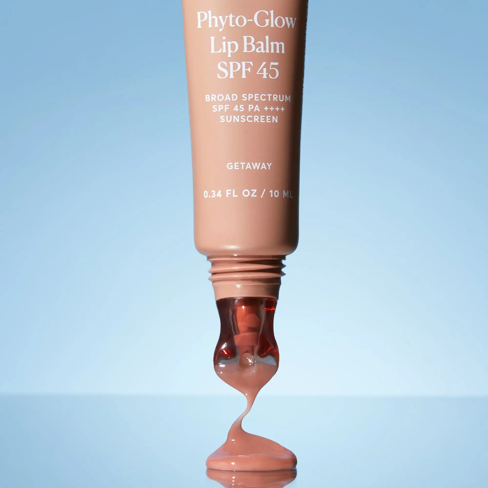 phyto-glow-lip-balm-spf-45-getaway-a2 phytoglowSPF-getaway_11268-1x1.webp