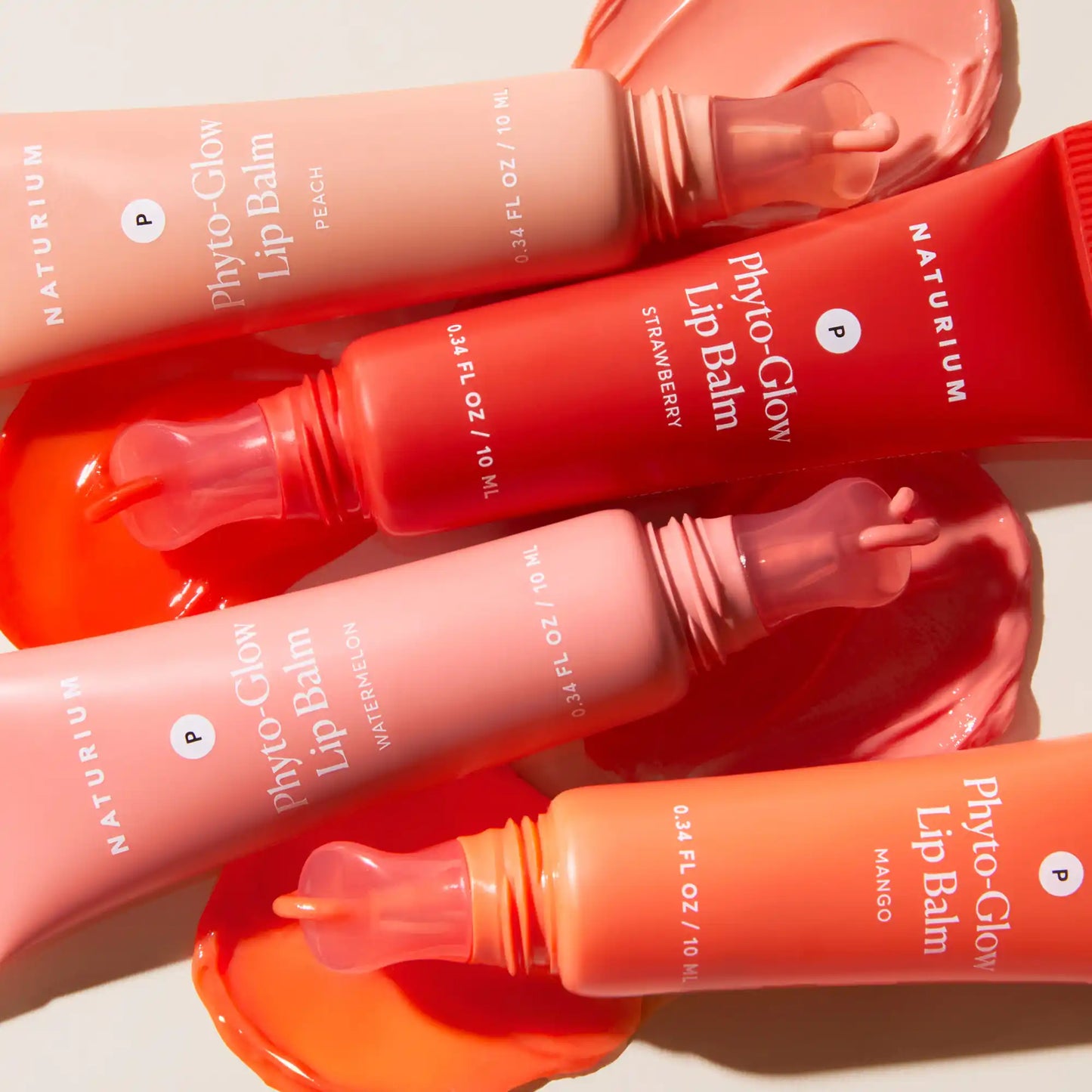 phyto-glow-lip-balm-peach-l5 phytoglow_1900-crop_14ee52d9-55d9-4d45-b6ca-b9f763835c86.webp